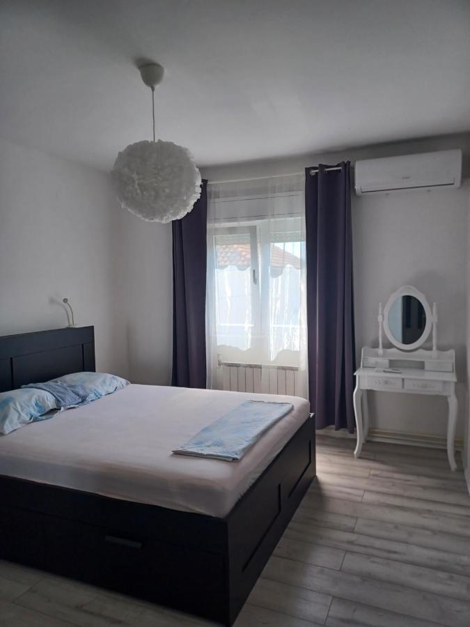 Apartmani Ramesa Murter Zewnętrze zdjęcie